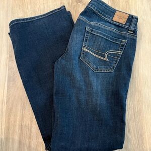 American Eagle Outfitters Indigo Boyfriend Jeans